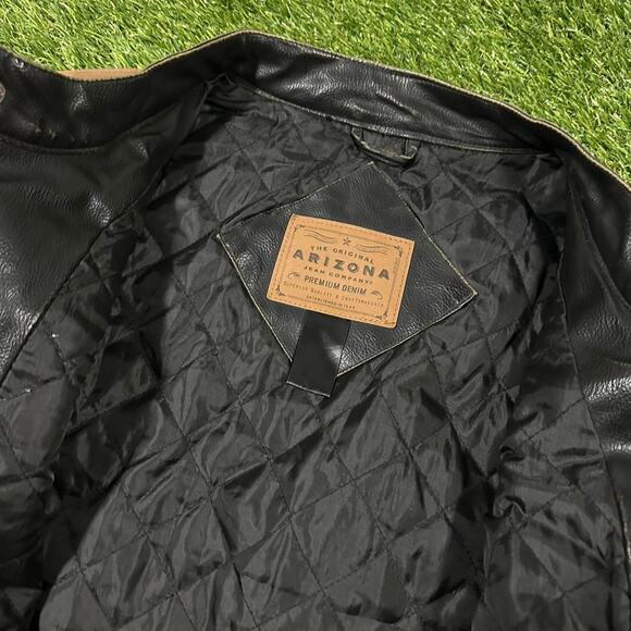 Vintage Leather Jacket - Picture 4 of 4